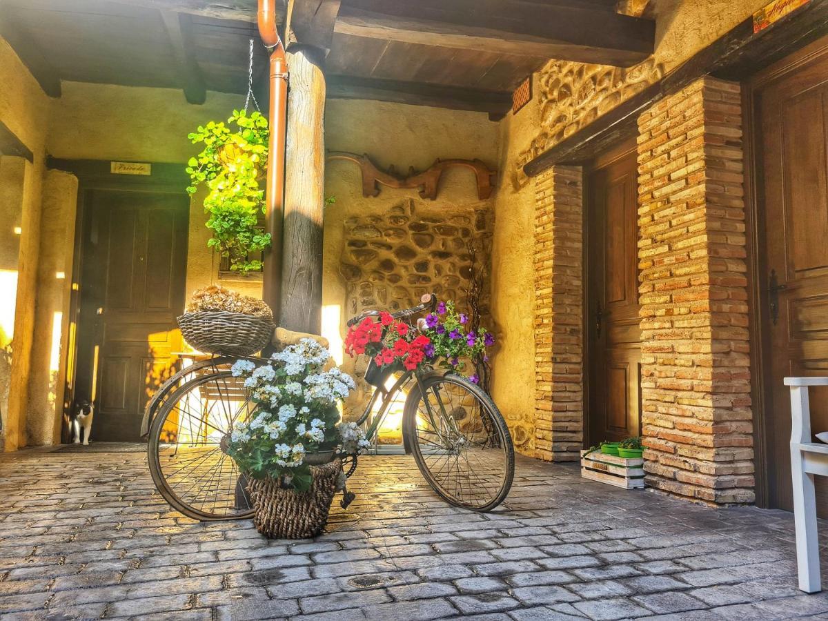 Albergue El Encanto Villares de Orbigo Εξωτερικό φωτογραφία