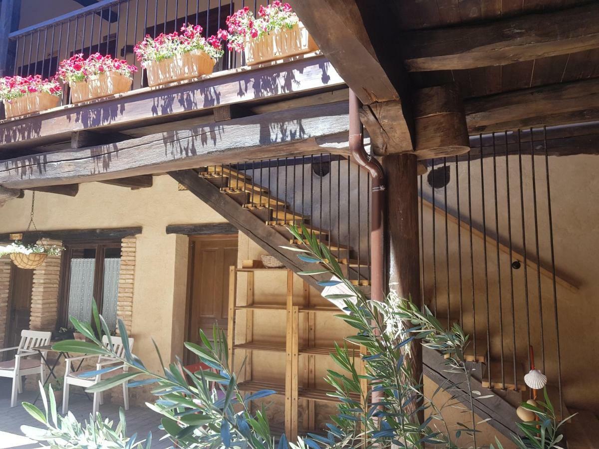 Albergue El Encanto Villares de Orbigo Εξωτερικό φωτογραφία